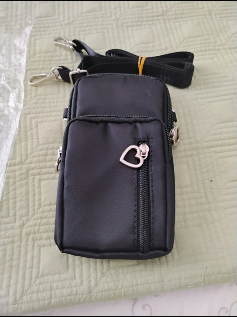 “New” Women’s Black Crossbody Bag/Phone Holder/Wristlet/Wallet And Nylon Arm Bag